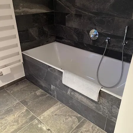 Apartment Basalt Am Lehnitzsee