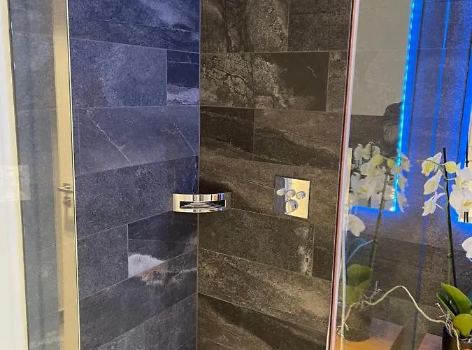 Basalt Am Lehnitzsee