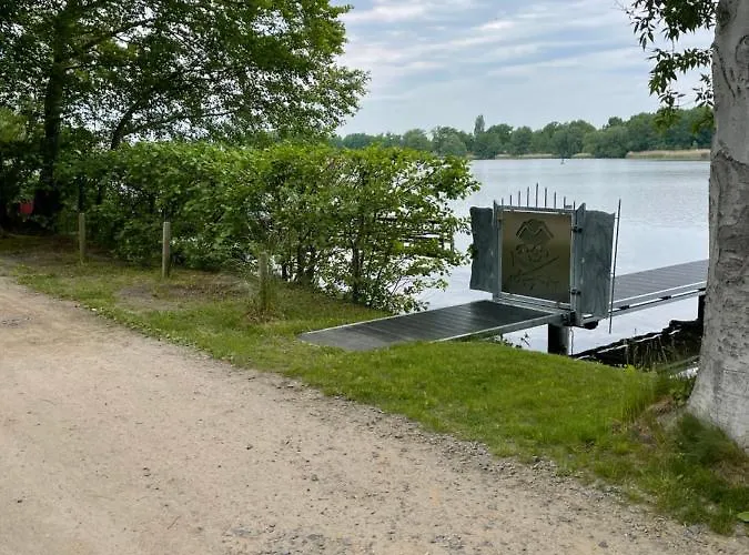 Basalt Am Lehnitzsee Lägenhet *