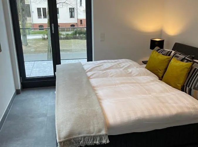 Basalt Am Lehnitzsee